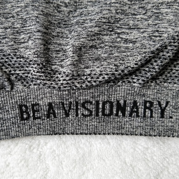 Gymshark Ombre Seamless Sports Bra - Picture 6 of 6